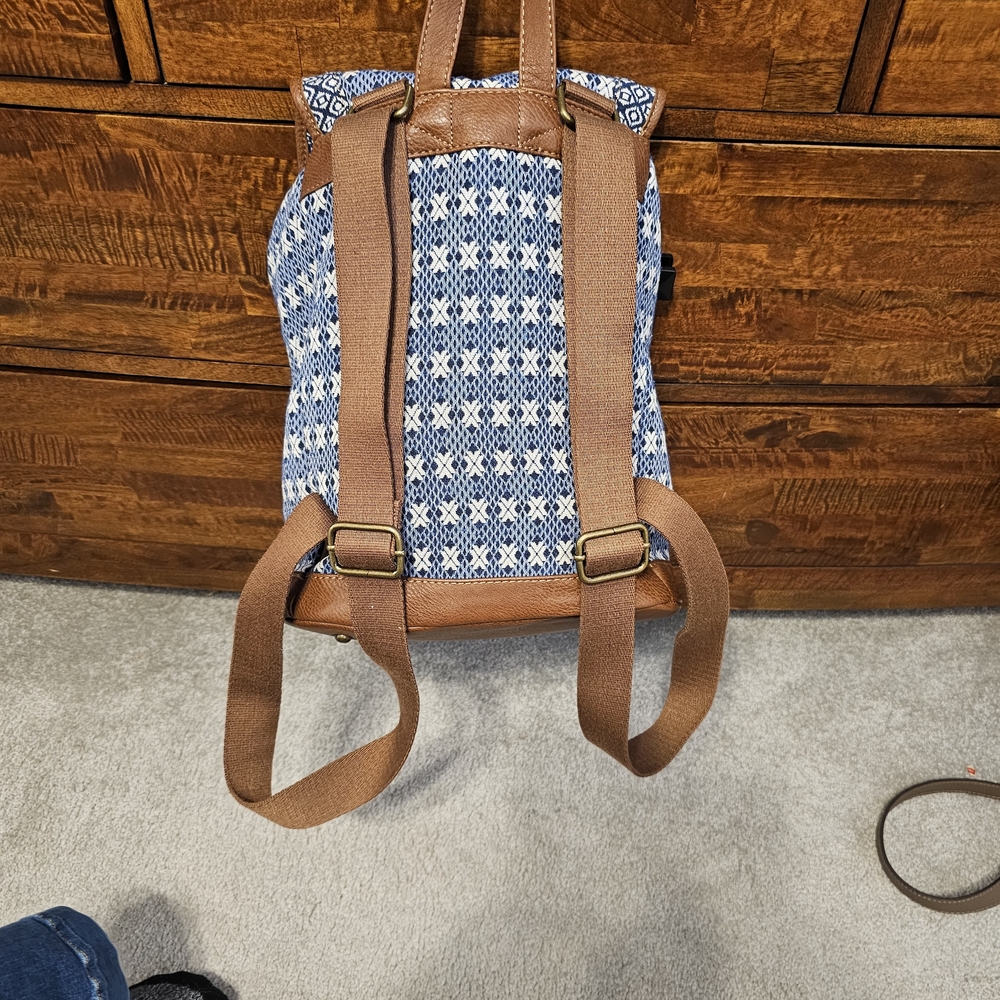 Pendleton Navy and Cream Patterned Canvas Backpac… - image 2